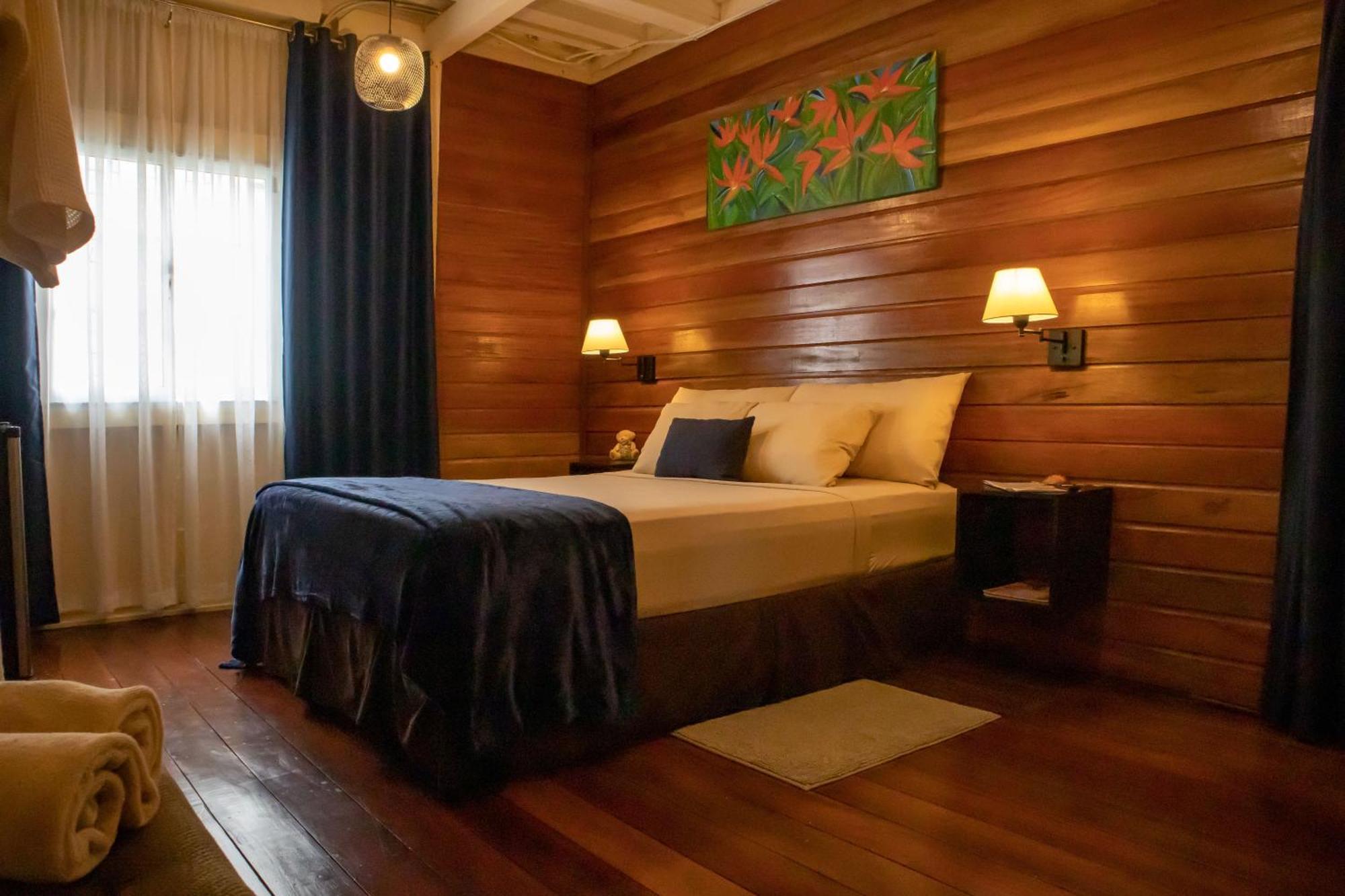 Prins Hendrik Suites Paramaribo Luaran gambar