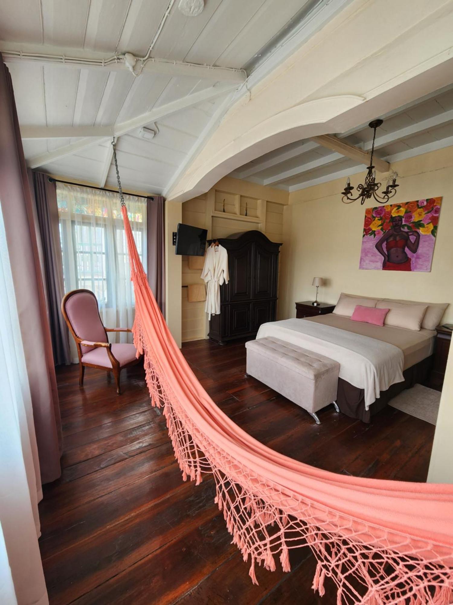 Prins Hendrik Suites Paramaribo Luaran gambar